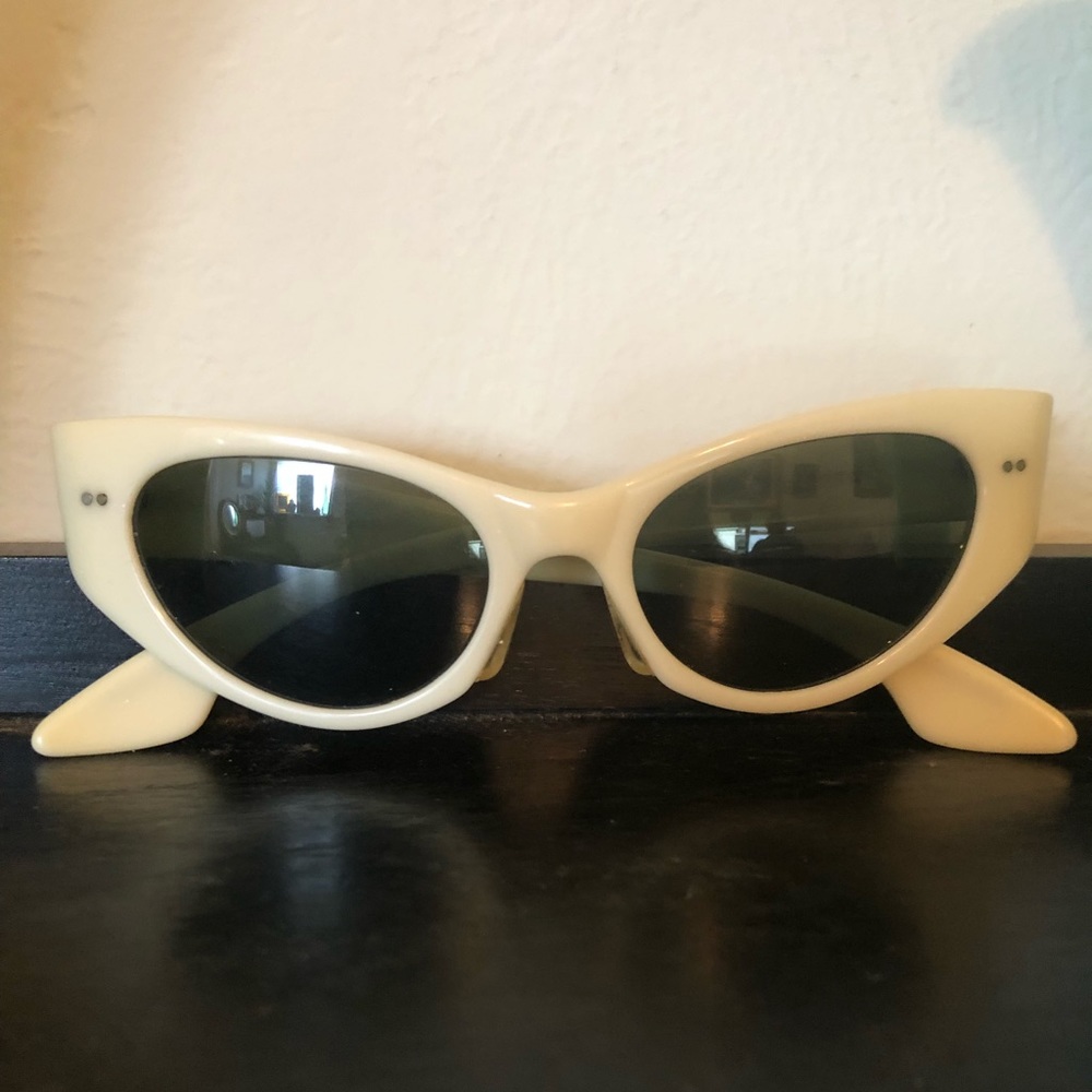 Vintage Ray Ban sunglasses